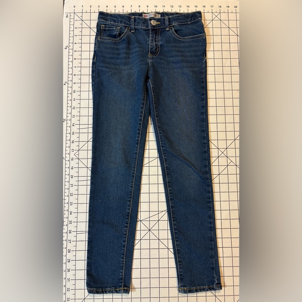 Levi’s Girl’s Size 10 Regular Denim 710 Super Skinny Jeans